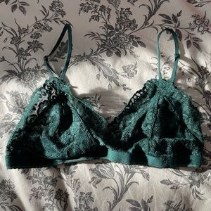 Aritzia x Talula bralette